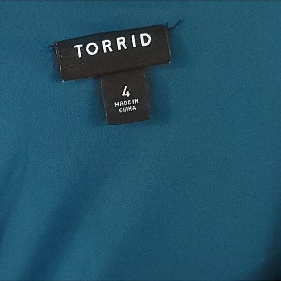 Torrid Peplum Blouse Crepe Sweetheart Neck Long Sleeve Top - Picture 9 of 13